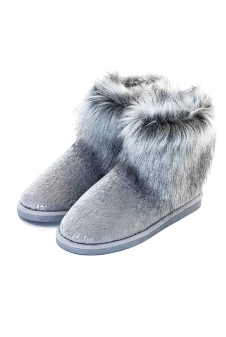 pretty you london snow leopard slipper boots in grey