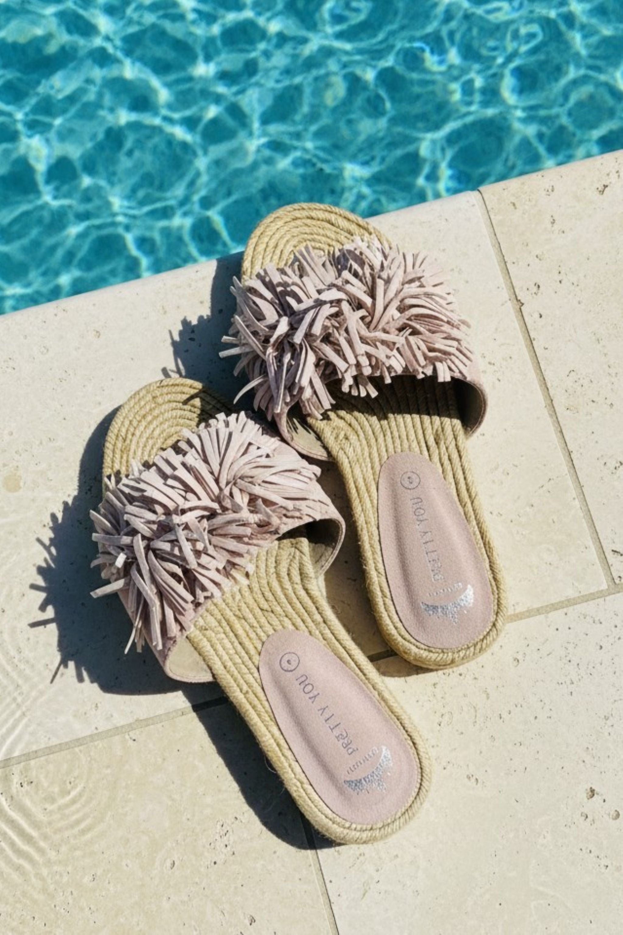 pretty you tassle sandal