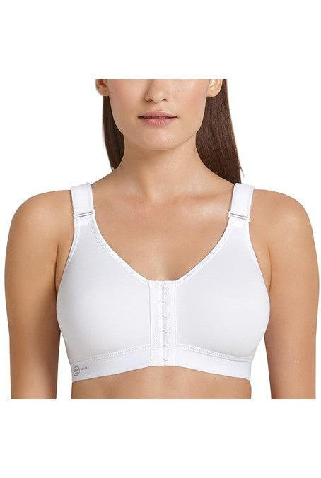 Anita Comfort Meggie Front Fastening Bra in White. This bra is perfect&nbsp;for after breast surgery, the Meggie bra offers a comfortable, yet contemporary fit. 