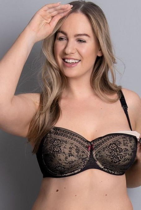 Anita Fleur Underwired nursing bra in black. Not only ensuring excellent stability thanks to its full nursing support which runs right into the straps; with its soft floral lace this is a very pretty nursing bra. 