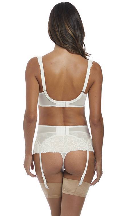 Ivory suspender outlet belt